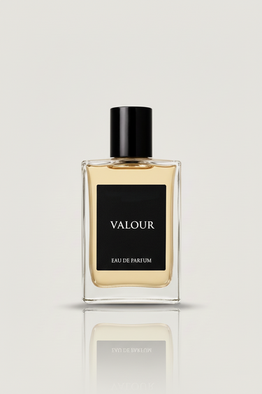 Valour Eau de Parfum for men by The Perfume Stash London, a powerful luxury fragrance with pineapple, bergamot and oak moss